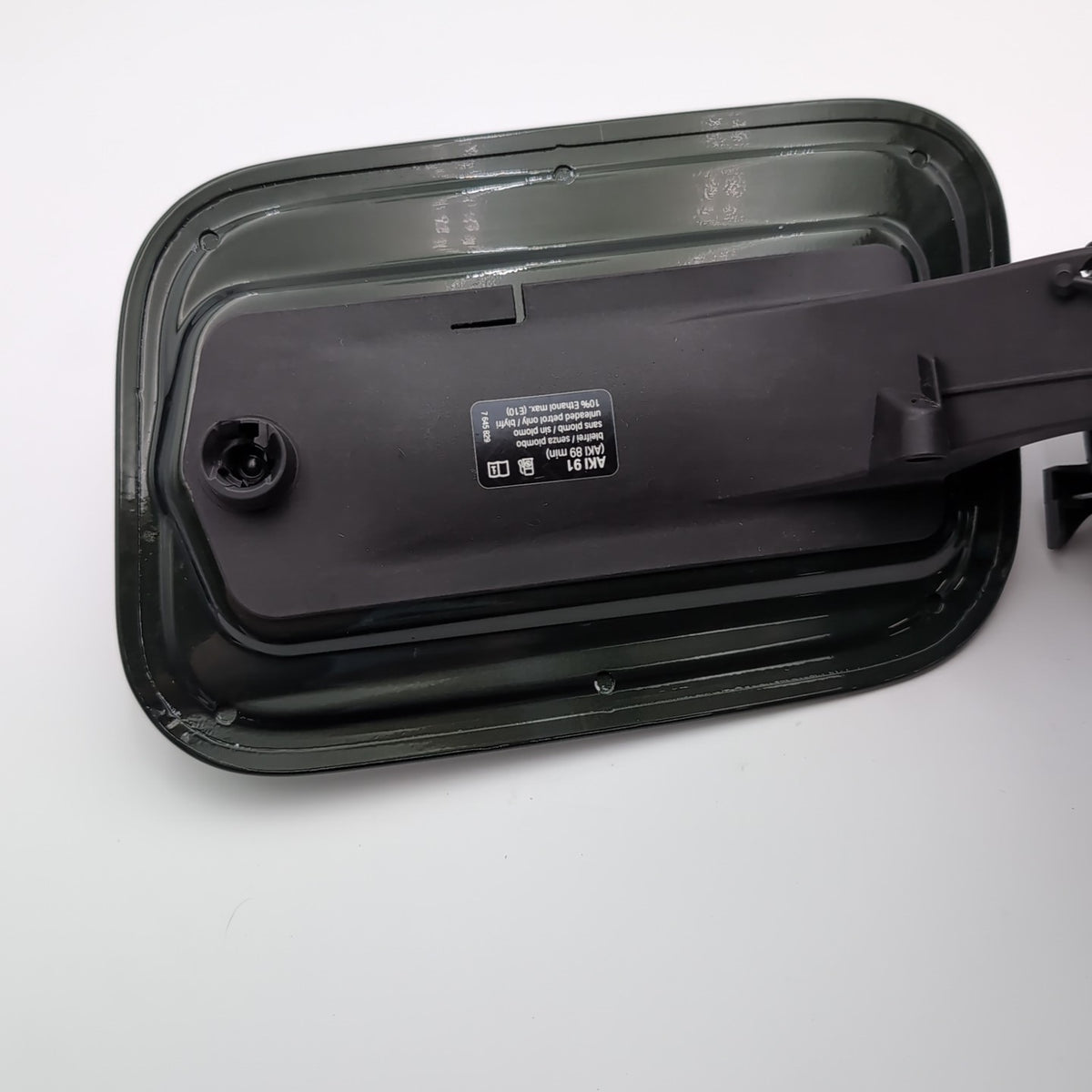 2023 2024 BMW X1 U11 M35i FUEL TANK DOOR LID & FILLER POCKET W/ GAS CAP
