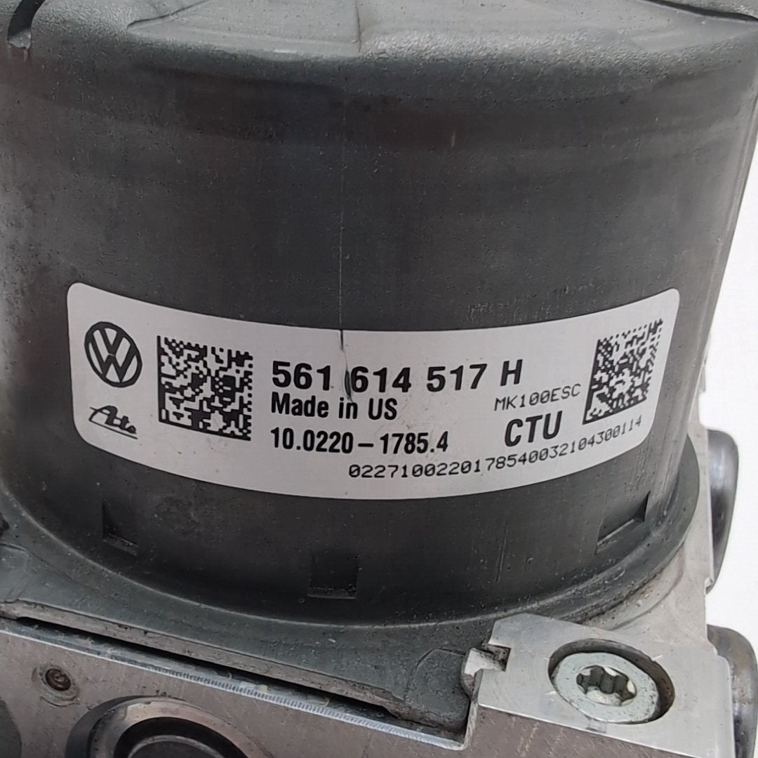 2020 2021 2022 Volkswagen Passat 2.0L ABS Anti Lock Brake Pump 561614517H