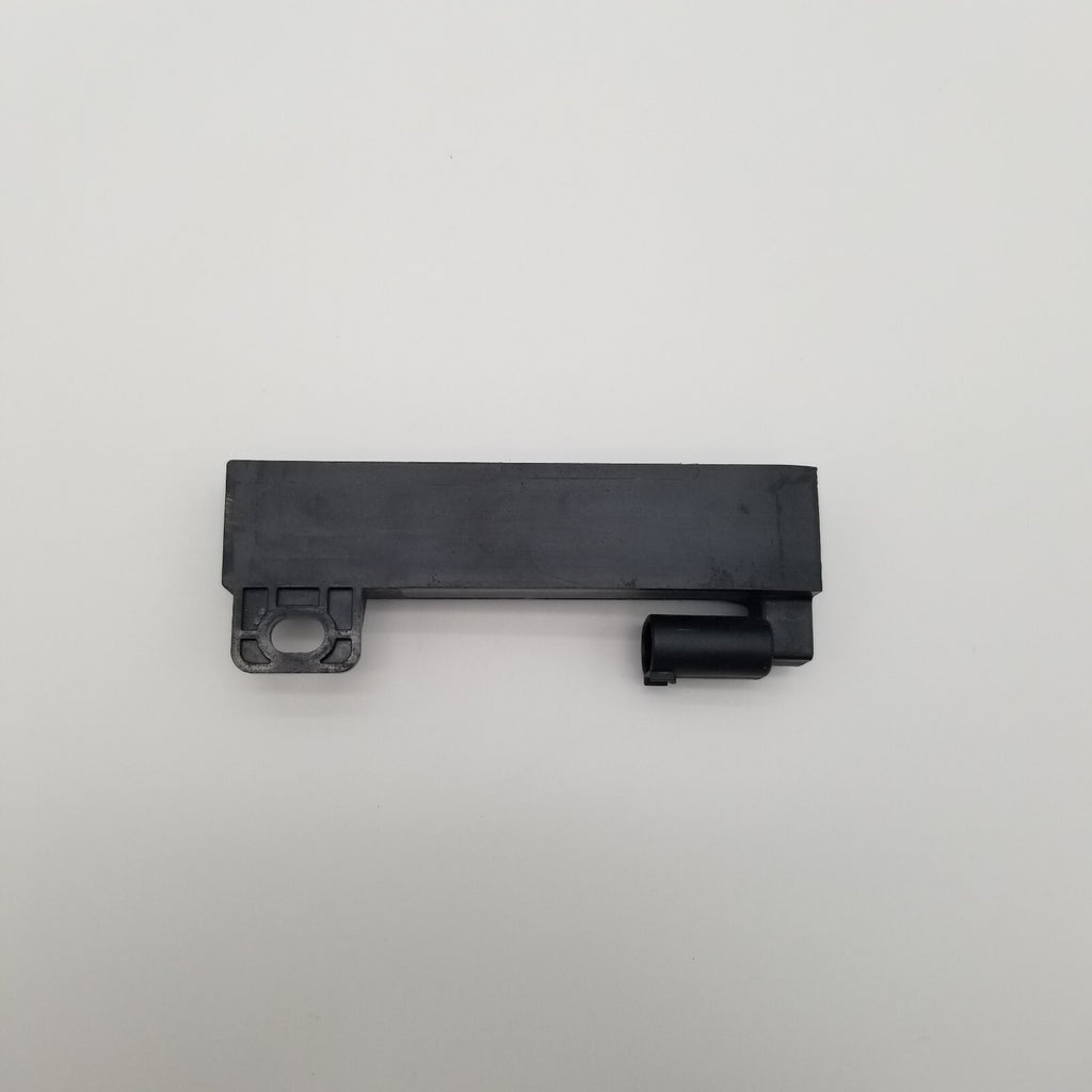 2017- 2020 MASERATI LEVANTE REAR TRUNK KEYLESS ENTRY ANTENNA MODULE UNIT
