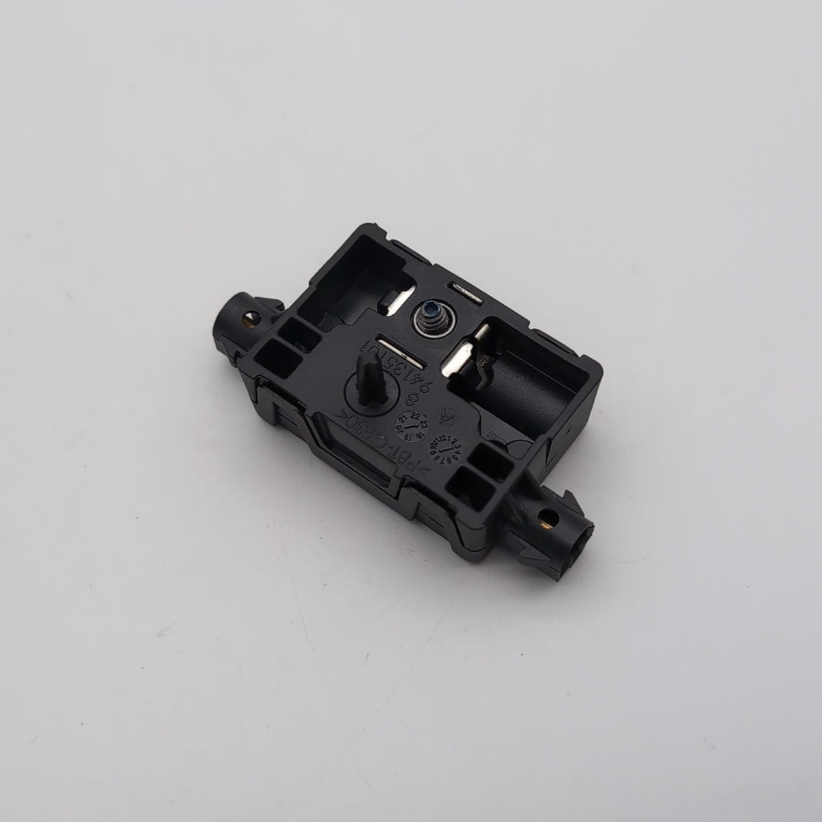 2022- 2025 BMW iX X1 X2 X3 ANTENNA AMPLIFIER DIVERSITY CONTROL MODULE 9442274