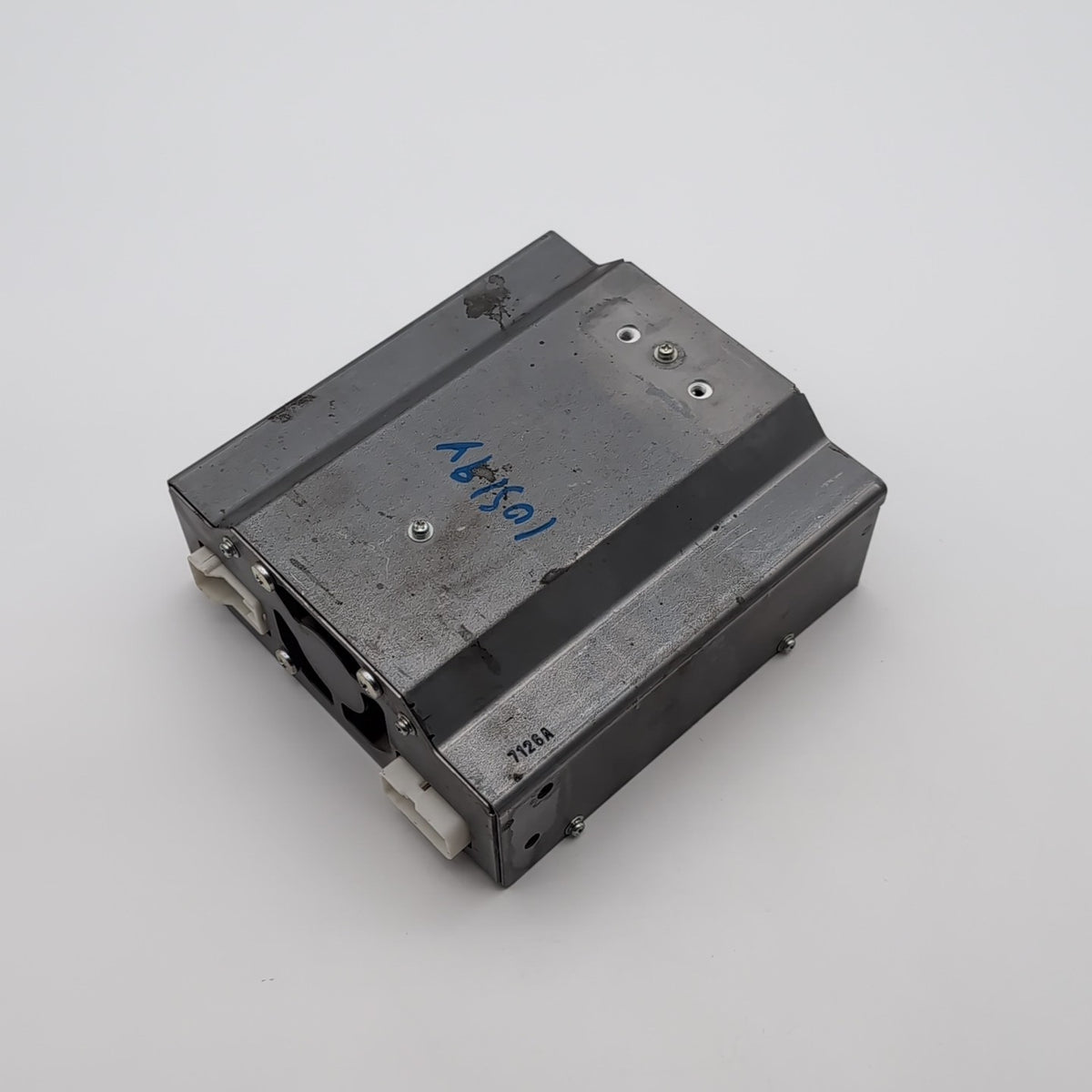 2007- 2012 TOYOTA FJ CRUISER AC DC POWER CONVERTER INVERTER MODULE 8621035040
