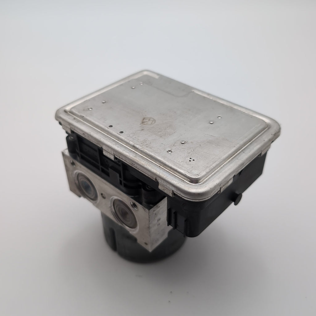 2018 2019 2020 Volkswagen Atlas ABS Anti Lock Brake Pump 5Q0614517CF
