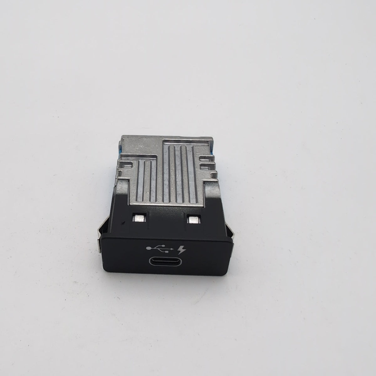 2019 - 2024 BMW 3 4 5 X3 X4 X5 X6 Rear Center Single USB Port Socket 8711939