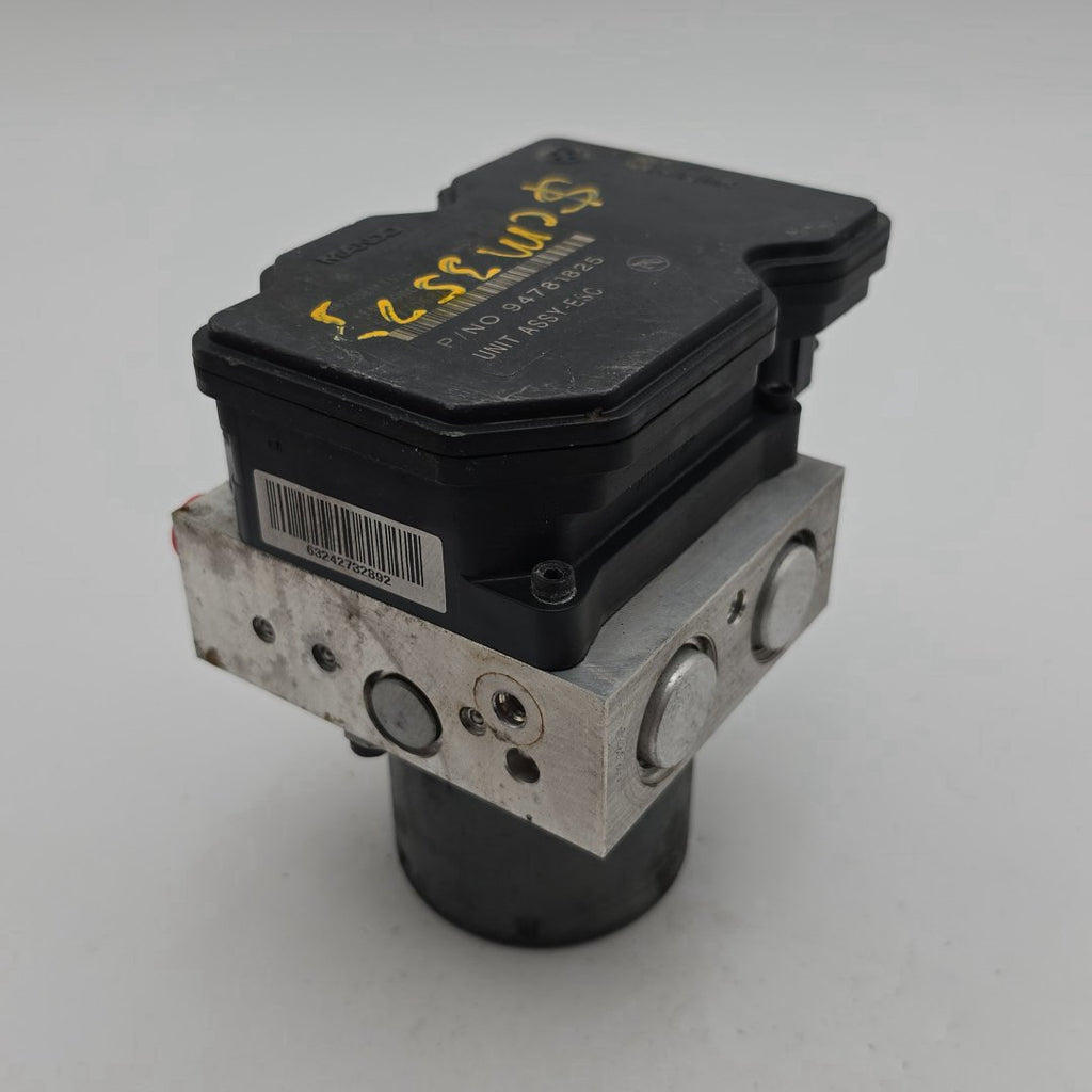 2015 2016 Chevrolet Sonic 1.8L ABS Anti Lock Brake Pump Control Unit 94781825