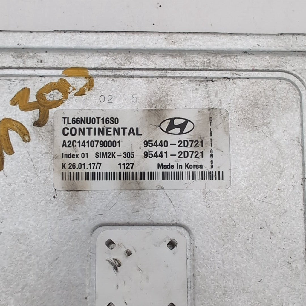 2016 2017 2018 Hyundai Tucson Transmission Control Module TCM 95440-2D721