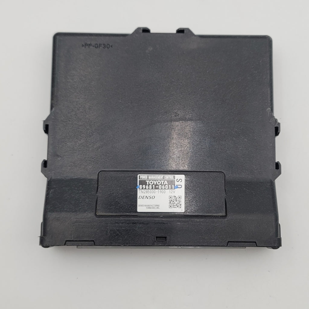 2012 TOYOTA CAMRY POWER SUPPLY CONTROL MODULE ECM ASSEMBLY 89681-06011