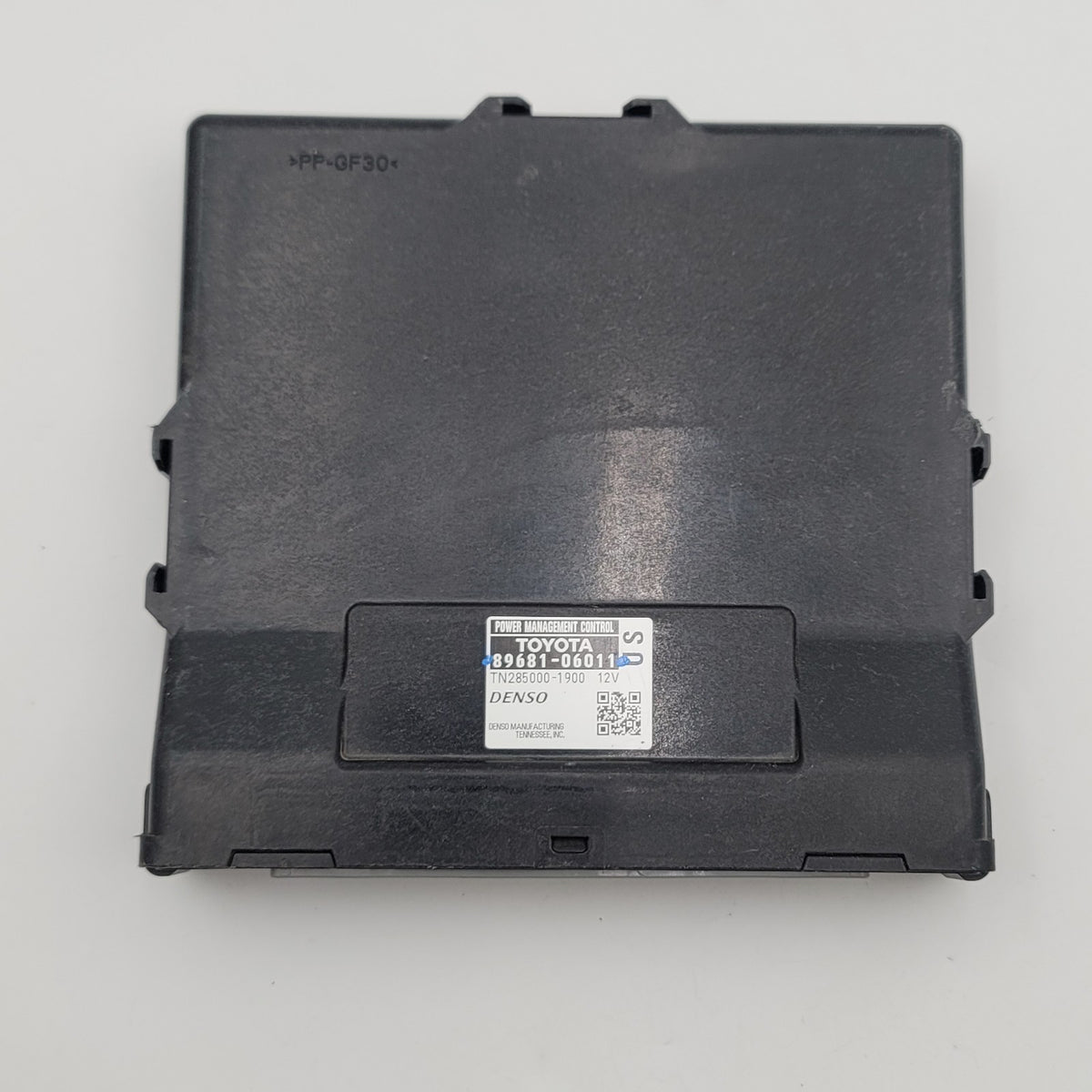 2012 TOYOTA CAMRY POWER SUPPLY CONTROL MODULE ECM ASSEMBLY 89681-06011