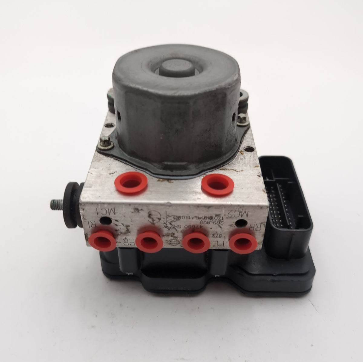 2018 Nissan Rogue 2.5L ABS Anti Lock Brake Pump Control Unit 476605HR1A