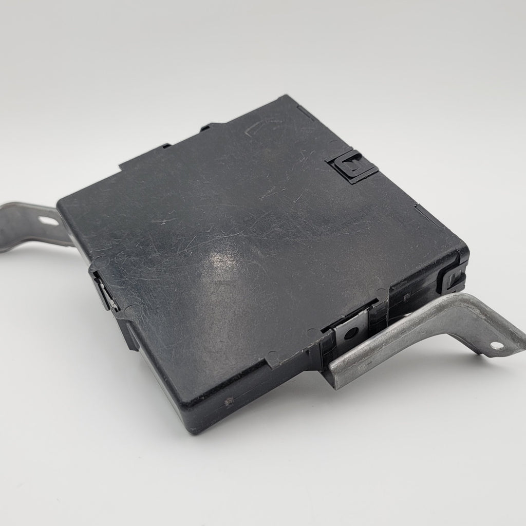 2020 Toyota Camry Hybrid Vehicle Control Module OEM 89981-06150