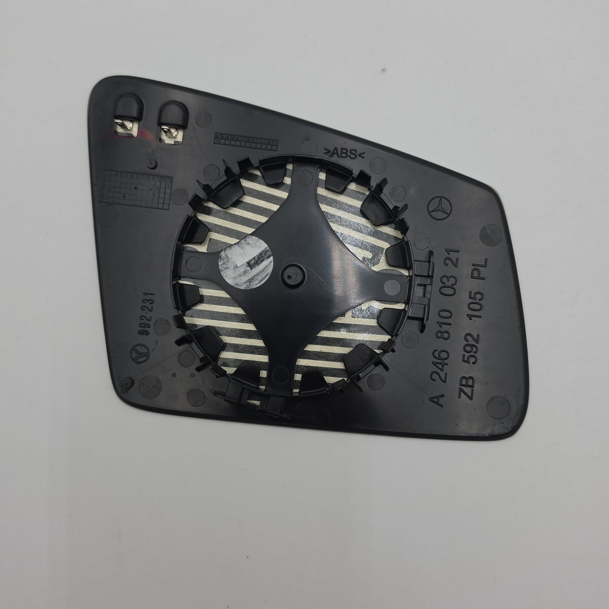 2015 - 2019 Mercedes CLA250 GLA250 Left Side View Mirror Glass A2468100321