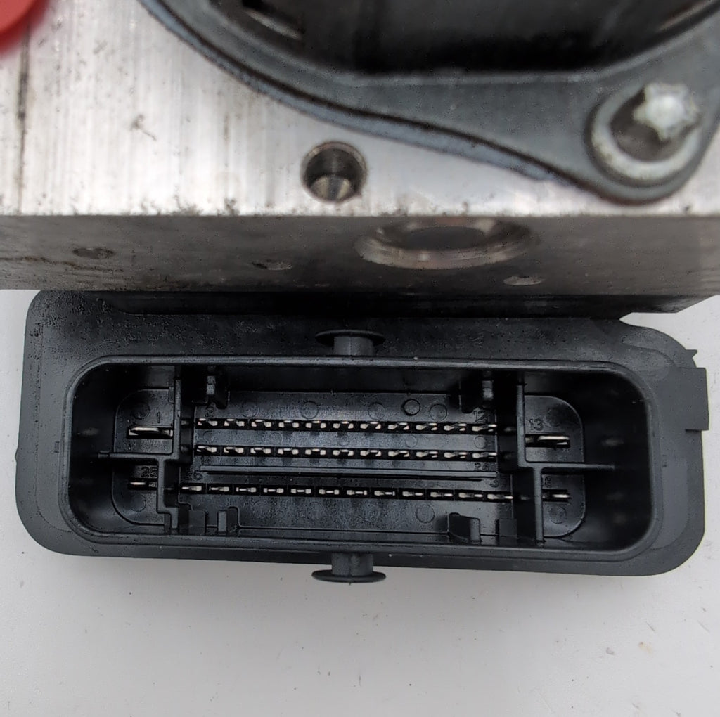 2013 2014 Nissan Sentra 1.8L ABS Anti Lock Brake Pump Control Unit 476603SG0A