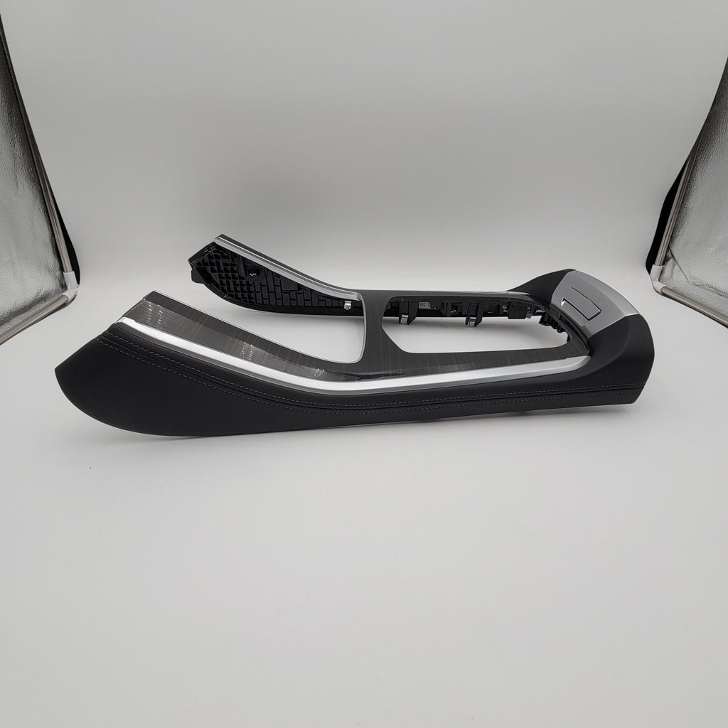 2022 2023 2024 BMW X5 G05 Center Console Bezel Trim Finish Panel Black Leather