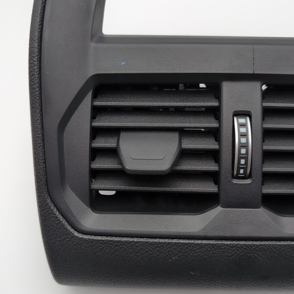 2021 2022 2023 2024 BMW G82 G83 G80 M3 M4 Rear Center Console A/C Vent Trim