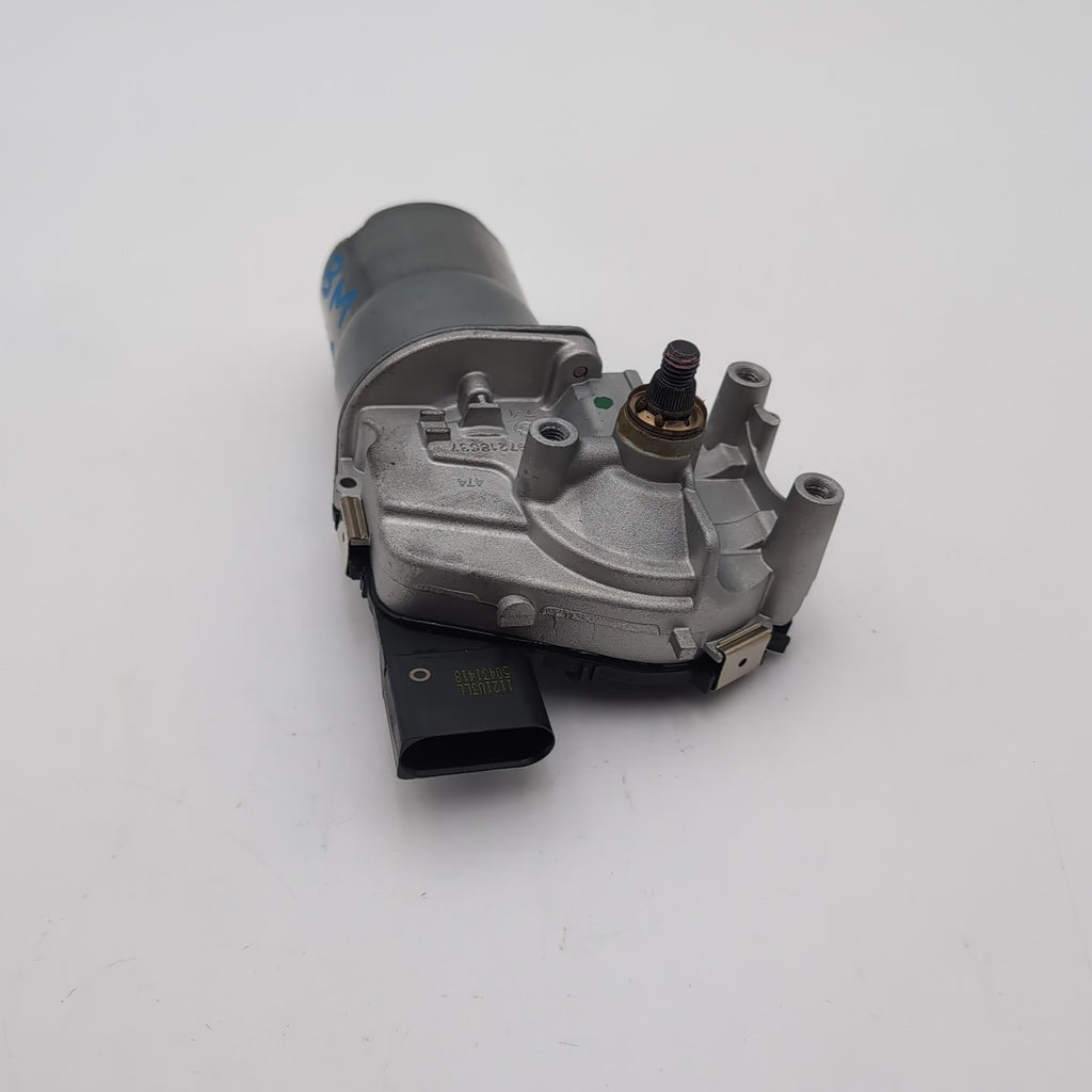 2021- 2025 BMW X1 X2 X3 M35 Front Windshield Wiper Motor OEM 0390243671