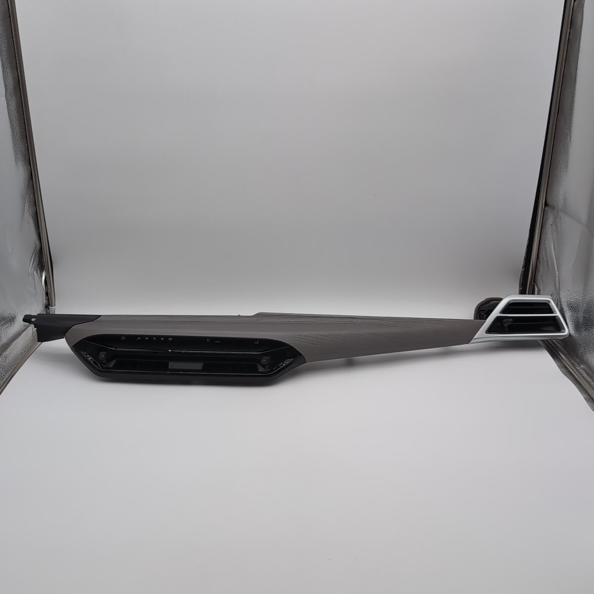 2025 2026 BMW G20 G28 G22 G23 G26 Dash Air Vent Assembly Fine Line Hellopo Trim