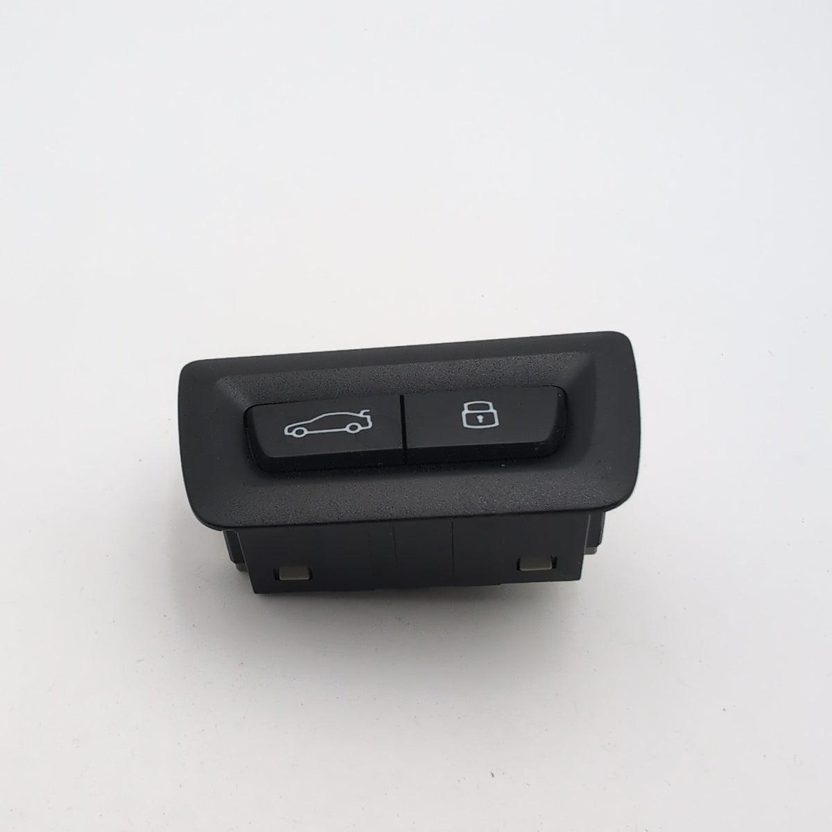 2021 - 2026 BMW 540i 530i i5 G60 M5 X1 X2 X3 Trunk Lid Tailgate Switch Button