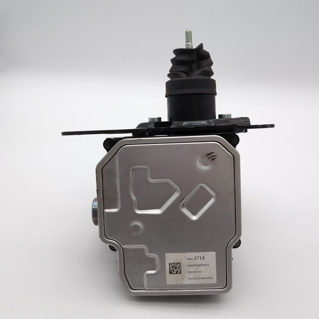 2023 2024 Chevy Malibu 1.5L ABS Antilock Brake Pump Control Unit 42823714