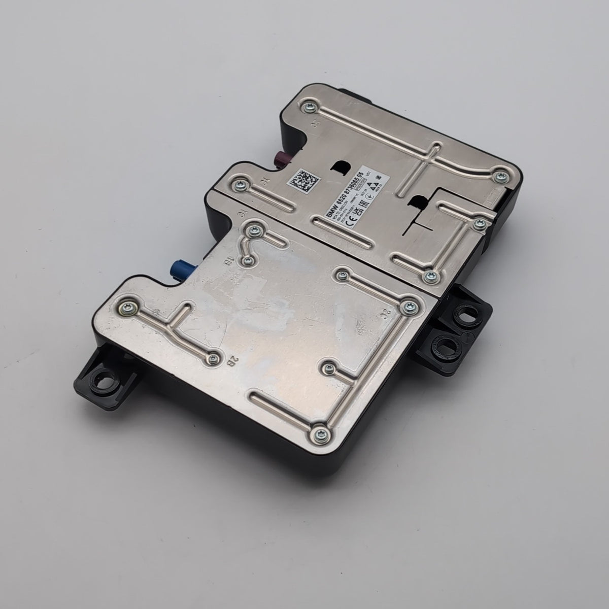 2023 2024 2025 BMW M440i G23 G83 Multiband Telematics Antenna Module 8736065