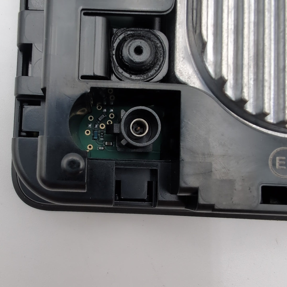 2019 - 2026 BMW G20 G26 G42 X5 X6 X7 Z4 Wireless Phone Charging Pad Tray 5B41FD5