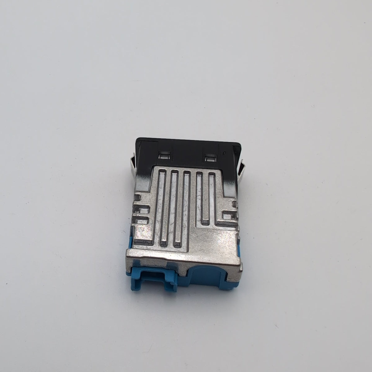 2019 - 2026 BMW G20 G21 G22 G26 G15 G30 G31 X3 Single USB Socket Port 5B51C70