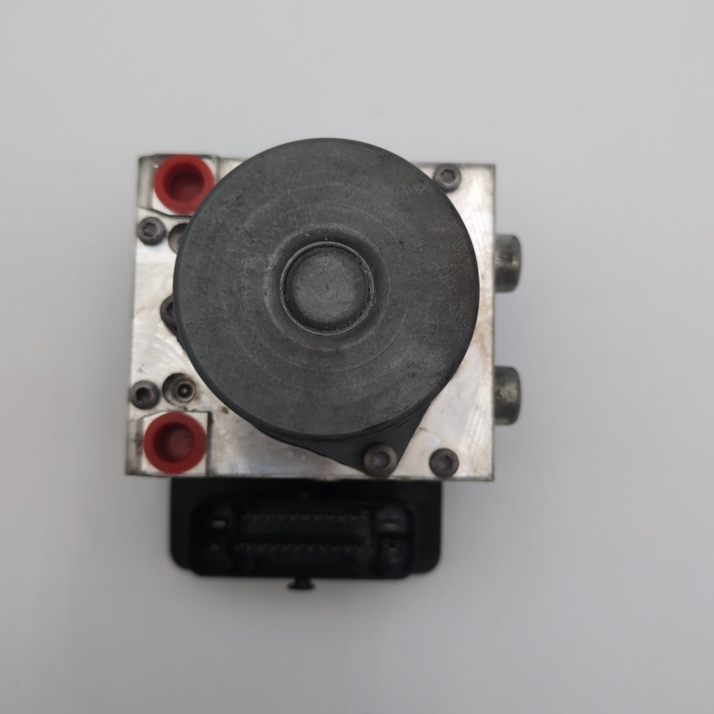 2014 2015 2016 2017 Fiat 500 1.4L ABS Anti Lock Brake Pump 51920753
