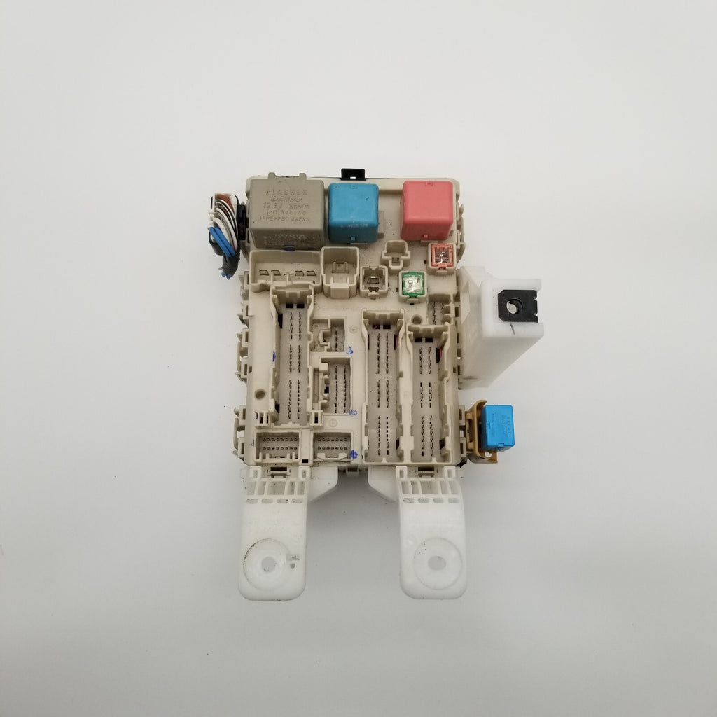 2004- 2009 Fits Toyota Prius Interior Under Dash Relay Fuse Box 82730-47300