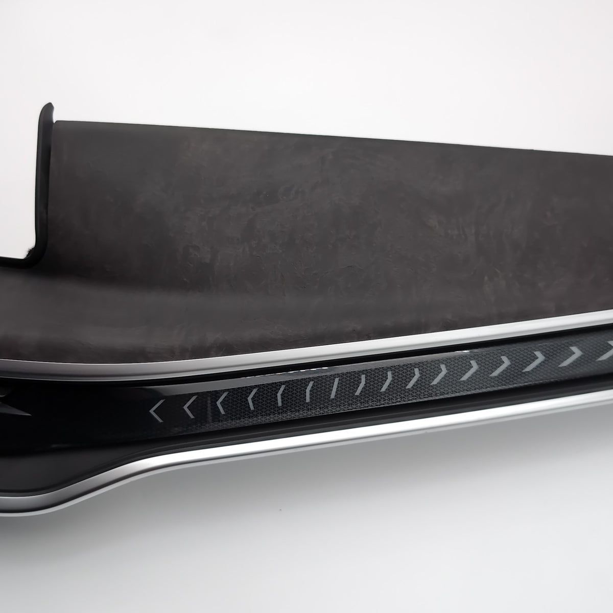 2024 2025 BMW X7 G07 DASH RIGHT SIDE UPPER COVER TRIM PANEL & AIR VENT GRILLE