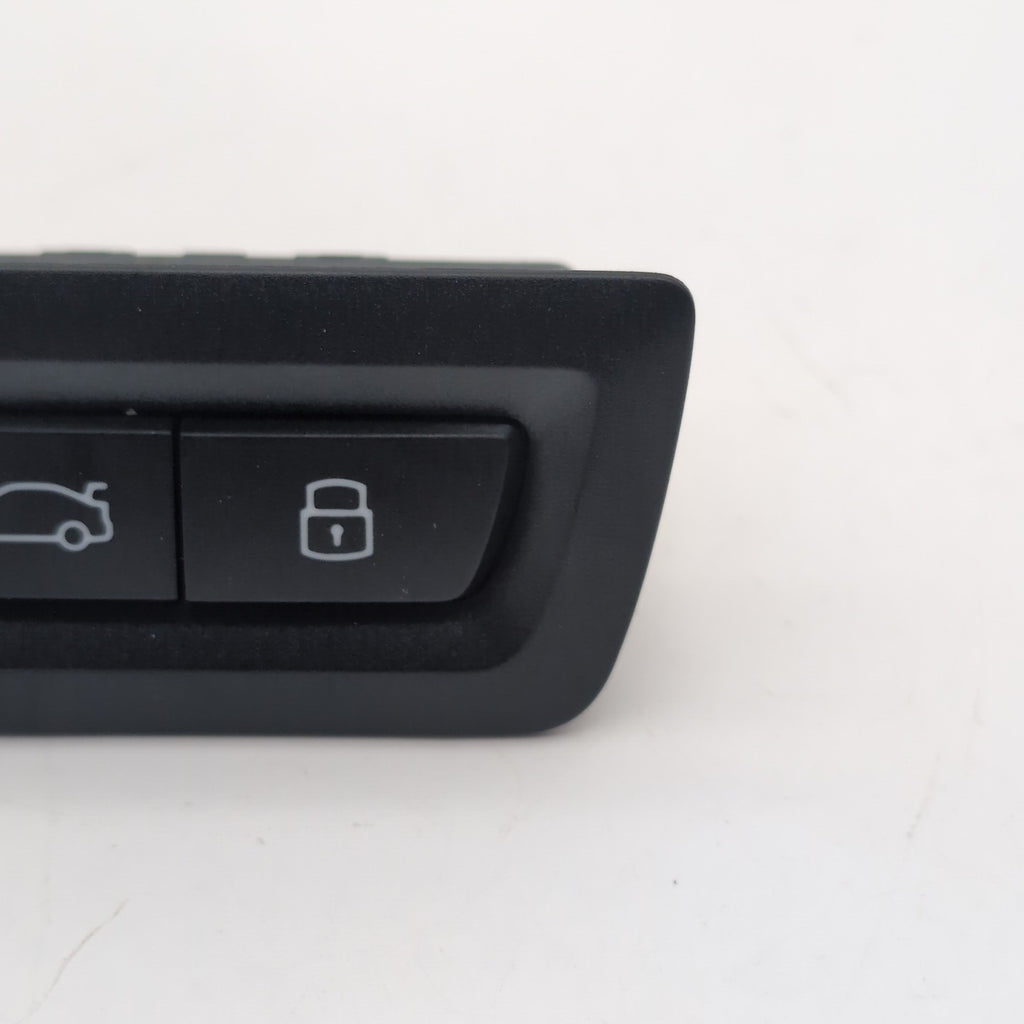 2021 - 2026 BMW 540i 530i i5 G60 M5 X1 X2 X3 Trunk Lid Tailgate Switch Button