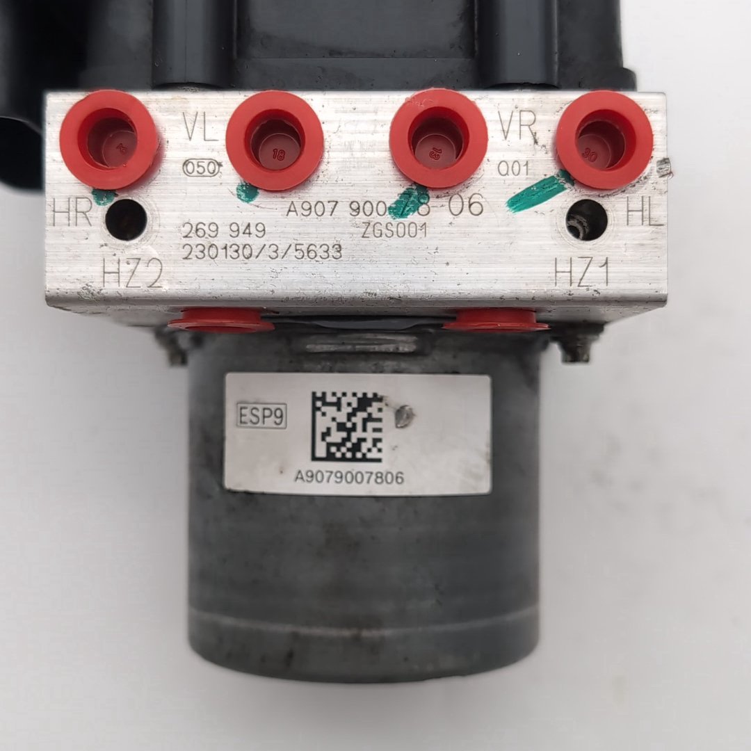 2019- 2024 Mercedes-Benz Sprinter 1500 ABS Anti Lock Brake Pump A9079007806