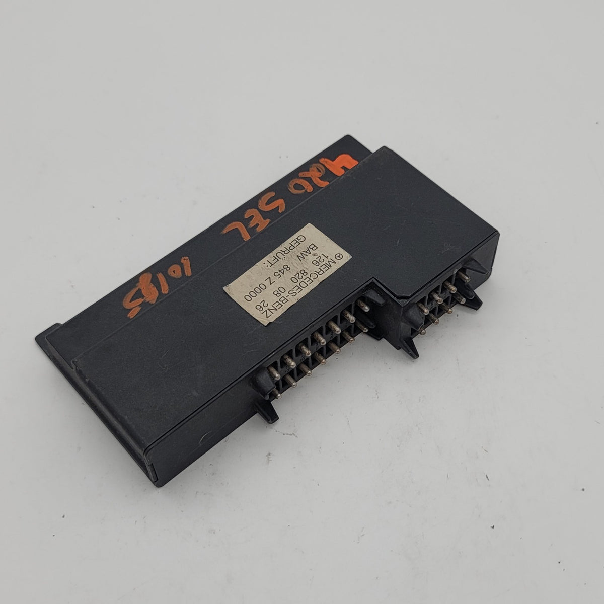 1986- 1995 Mercedes W124 E420 Anti Theft Alarm Computer Module 1268200826 OEM