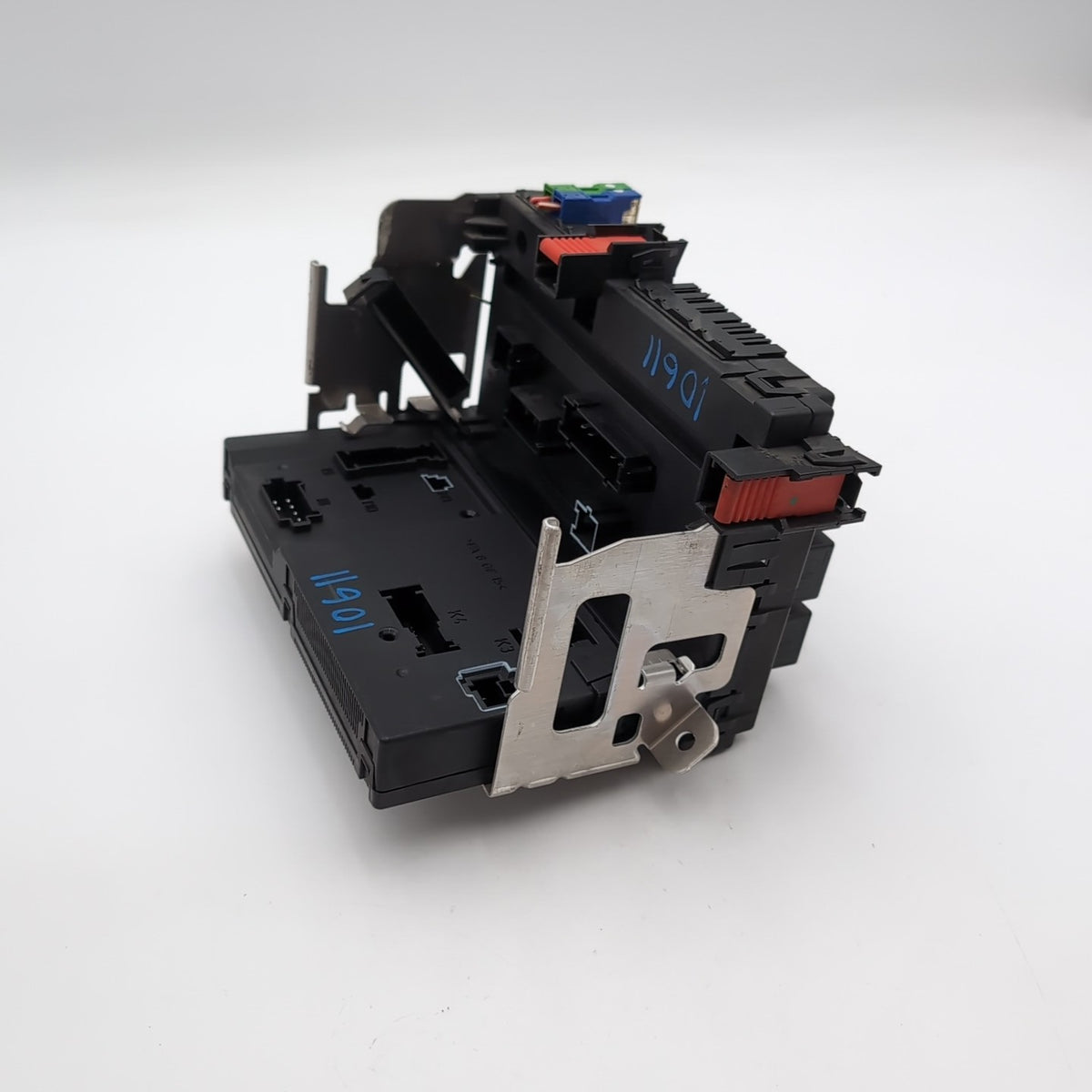 2007-09 Mercedes W221 S550 S63 AMG CL550 CL63 Rear Trunk Fuse Relay Junction Box