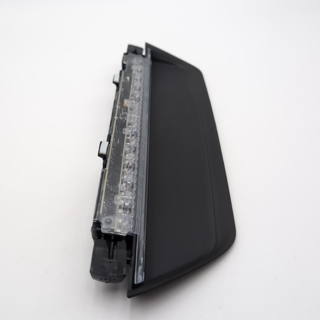 2023 2024 2025 BMW X2 U10 Rear Center Third 3rd Brake Light 5A35E61