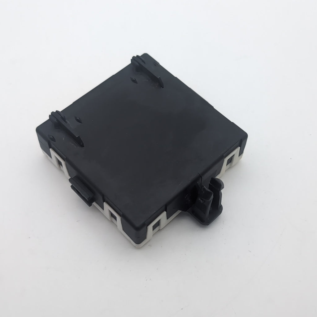 2015- 2020 Mercedes W205 C300 Front Right Door Control Unit A2229001908