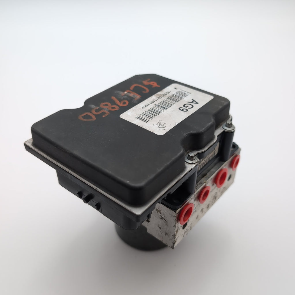 2010 2011 Chevrolet Camaro ABS Anti Lock Brake Pump Control Unit 92233915