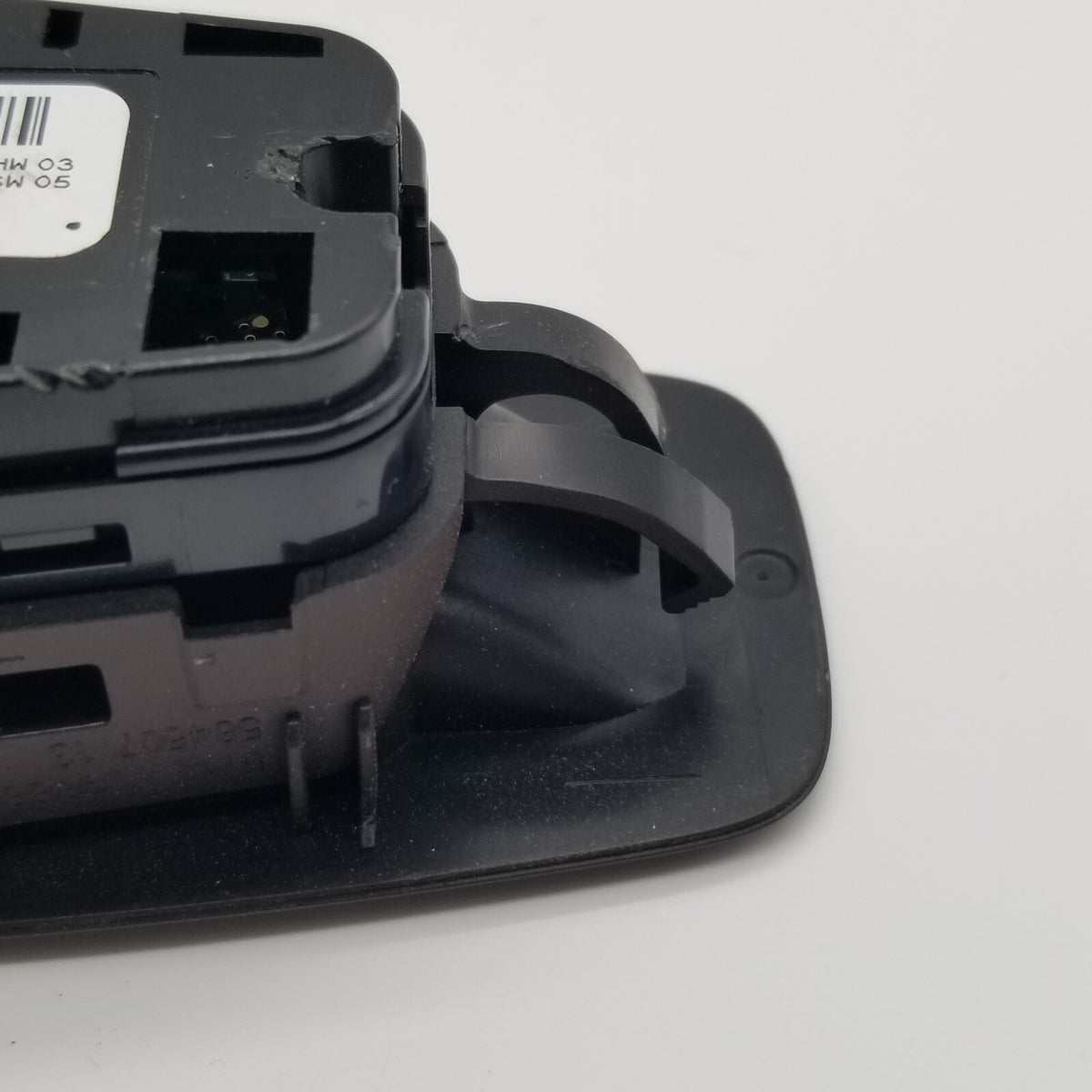 2015- 2019 BMW 7 Series G11 G12 Rear Window Power Switch 9382504