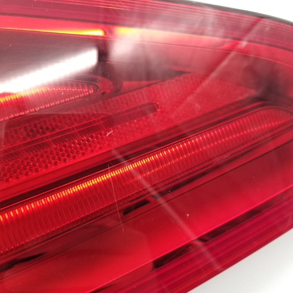 2017 2018 2019 Mercedes Benz SL550 SL450 SL63 Left Tail Light A2319066300