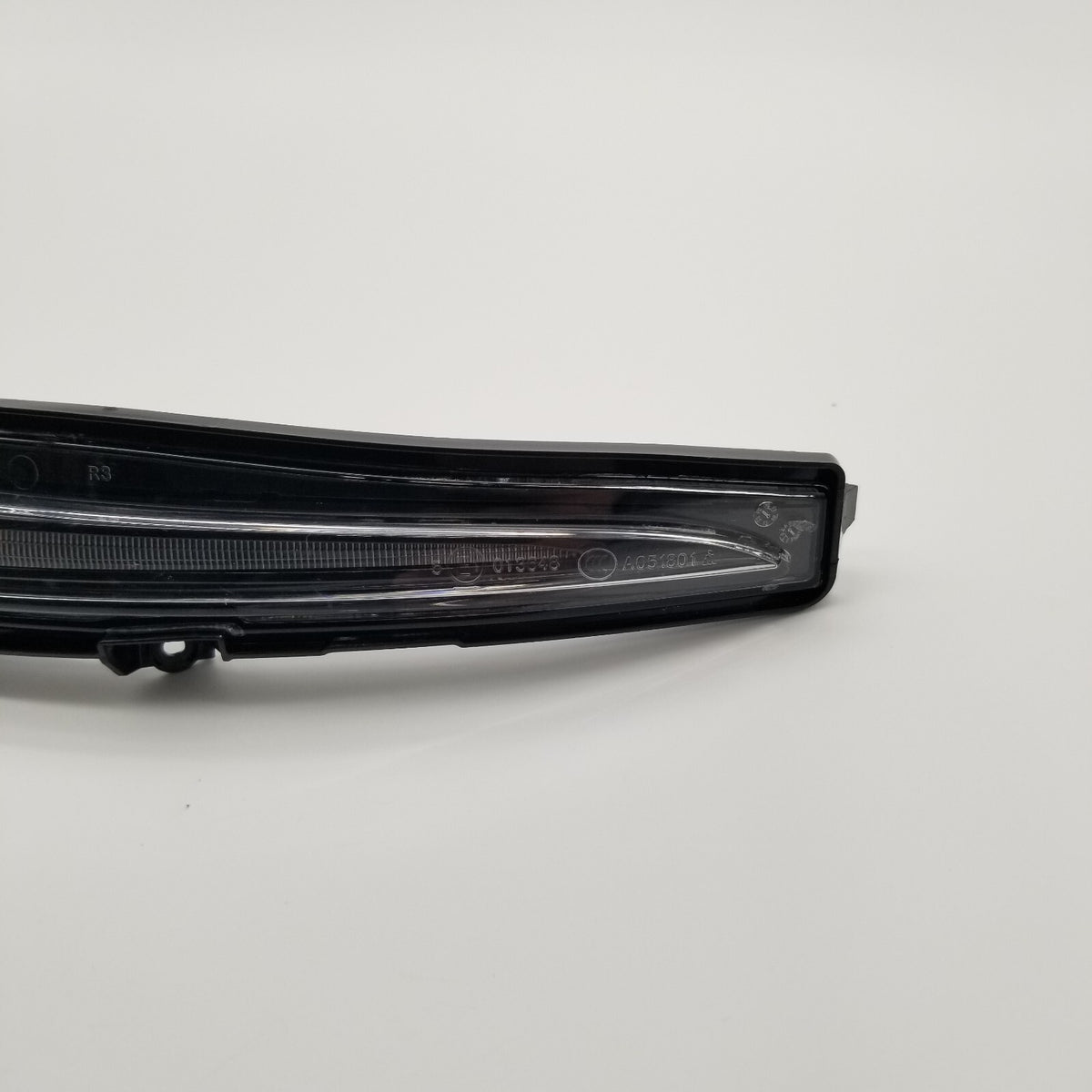 Mercedes-Benz EXTERIOR MIRROR INDICATOR C CLASS BLINKER W205 X253 A0999064401