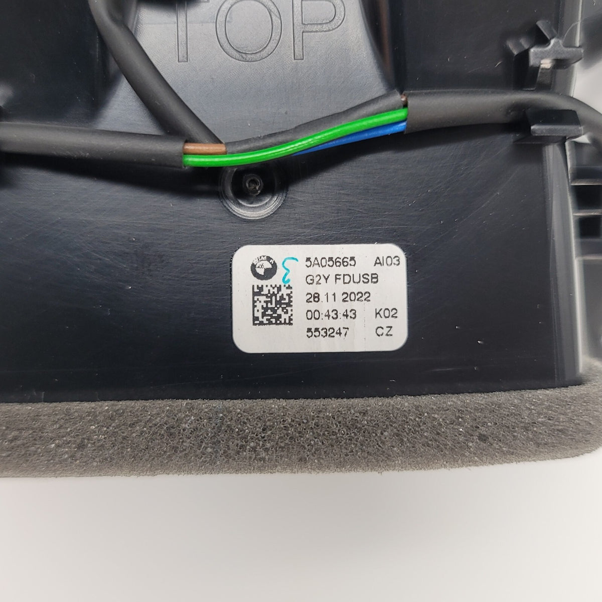 2022 BMW 330I G20 OEM REAR CENTER CONSOLE AC HEATER AIR VENT TYPE C TRIM 7943079