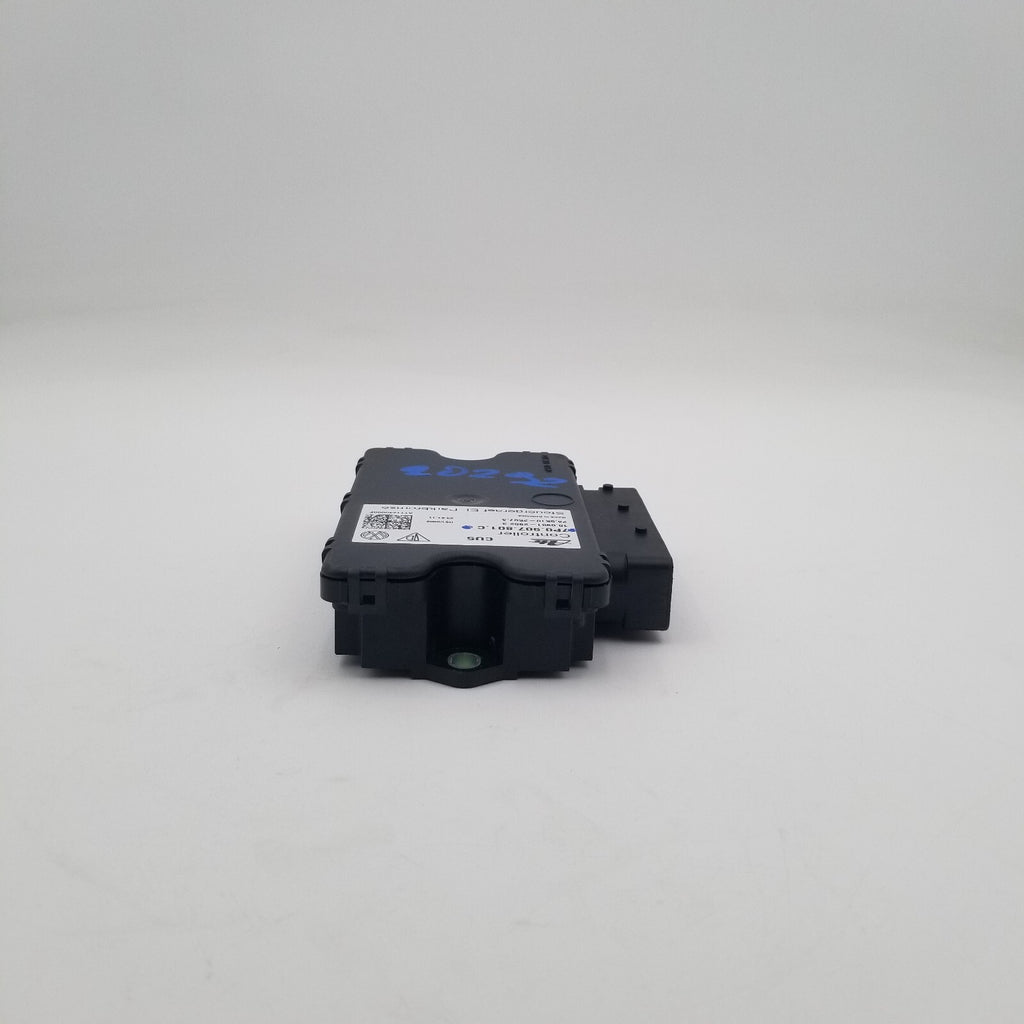 2011- 2017 Porsche Cayenne 958 Emergency Electric Parking Brake Control Module