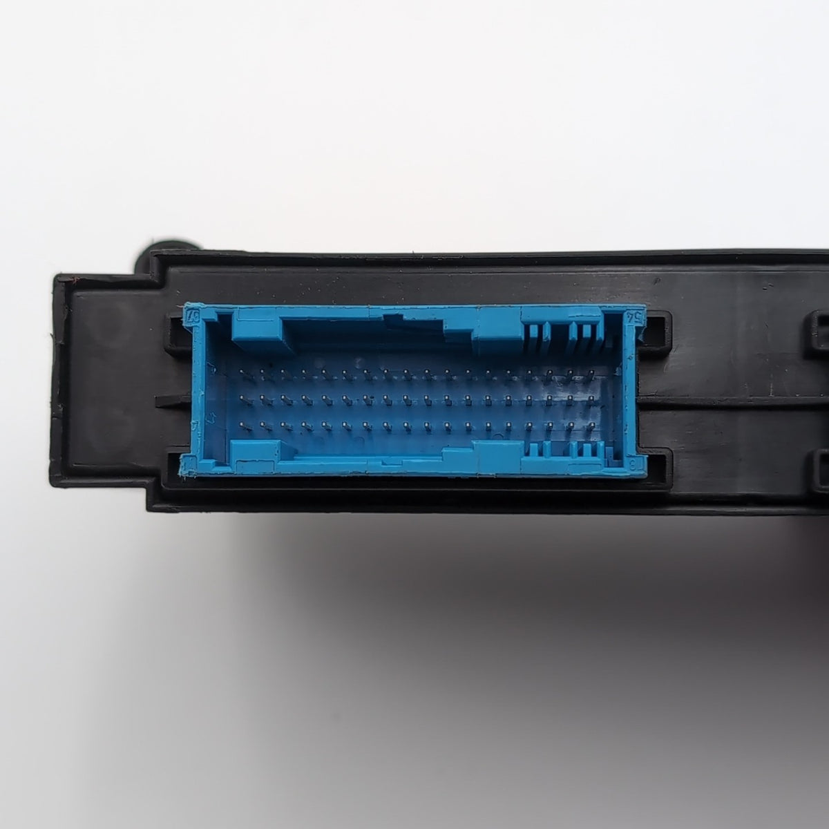 2012- 2018 BMW F12 F13 BODY CONTROL MODULE UNIT BCM BCU 9267470
