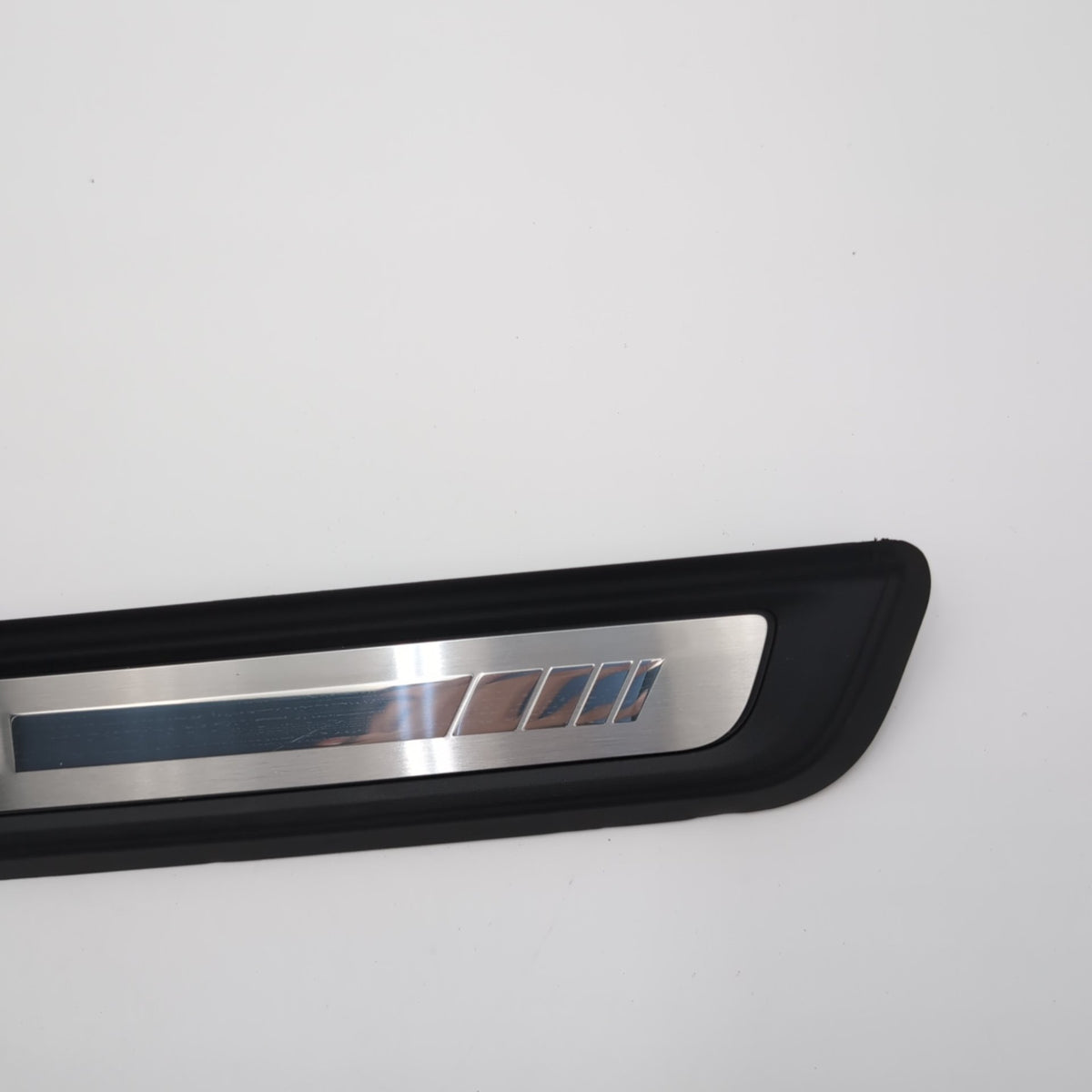2019 - 2026 BMW G20 G26 M Sport Front Door Sill Scuff Plate Trim Set 8079739