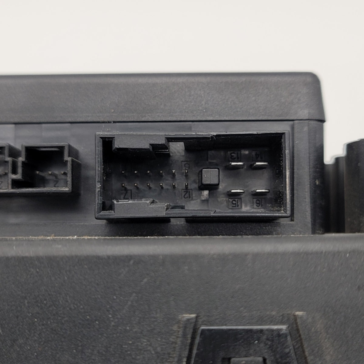 2007-2013 Mercedes W221 S550 CL550 Electric Power Supply Control Fuse Box Module