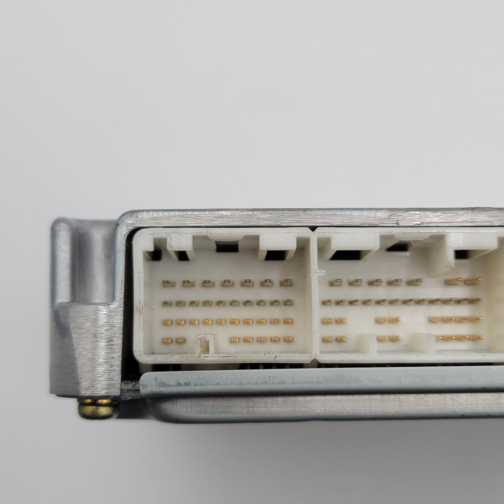 2004 Lexus ES330 ECU ECM COMPUTER 89661-33A41 898707