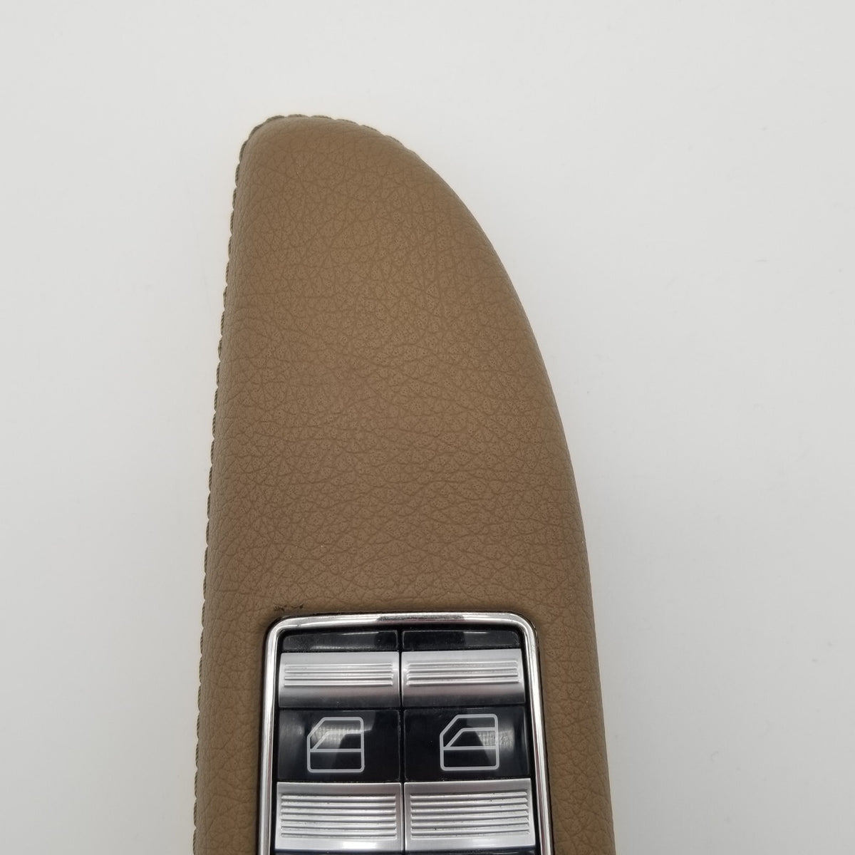 2007- 2009 Mercedes W221 S550 S450 Rear Right Side Window Control Switch BEIGE