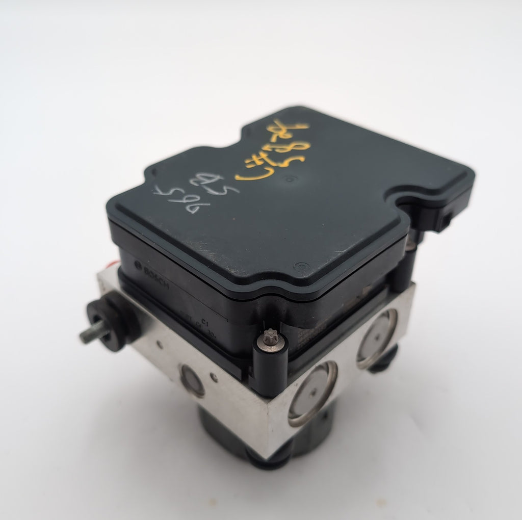 2016 Nissan Rogue 2.5L AWD ABS Anti Lock Brake Pump Control Unit 476606FK4A
