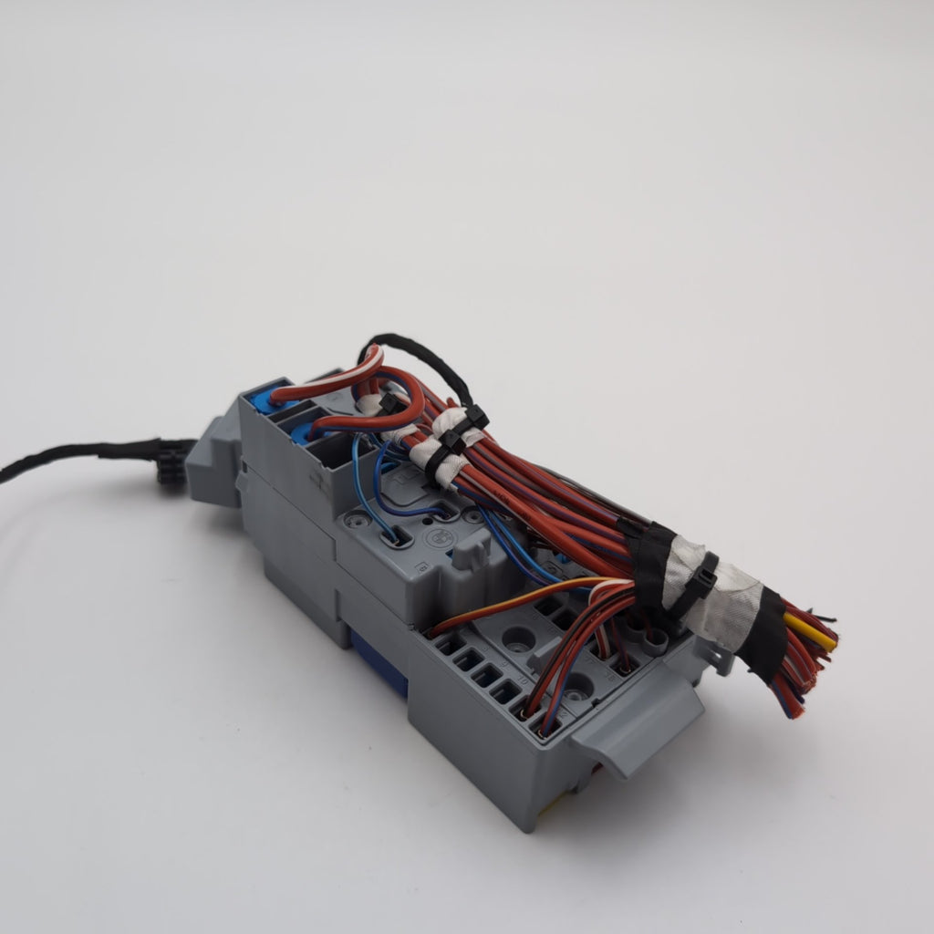 2019 - 2026 BMW X5 X6 X7 XM G20 G26 G42 G87 M3 Front Power Distribution Fuse Box