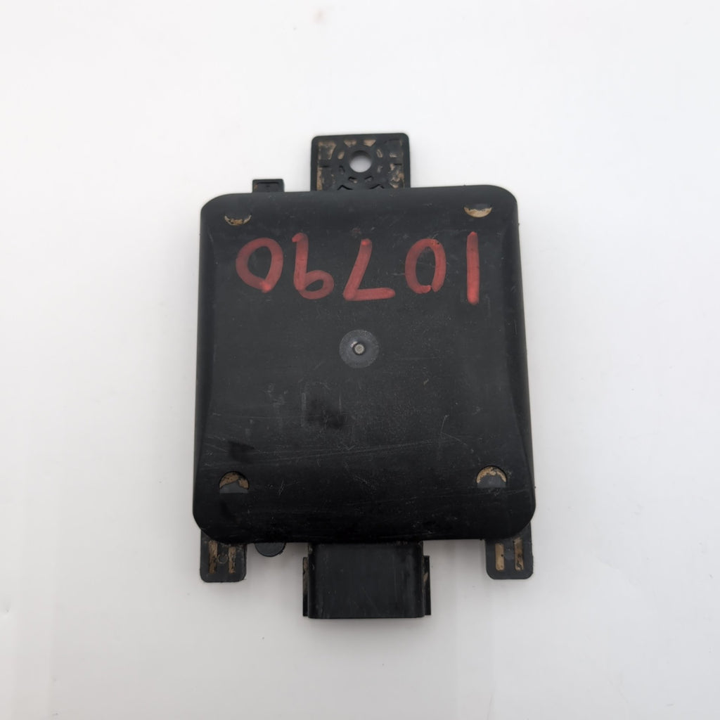 2021 2022 2023 GMC Acadia Rear Right Blind Spot Radar Sensor 84820654