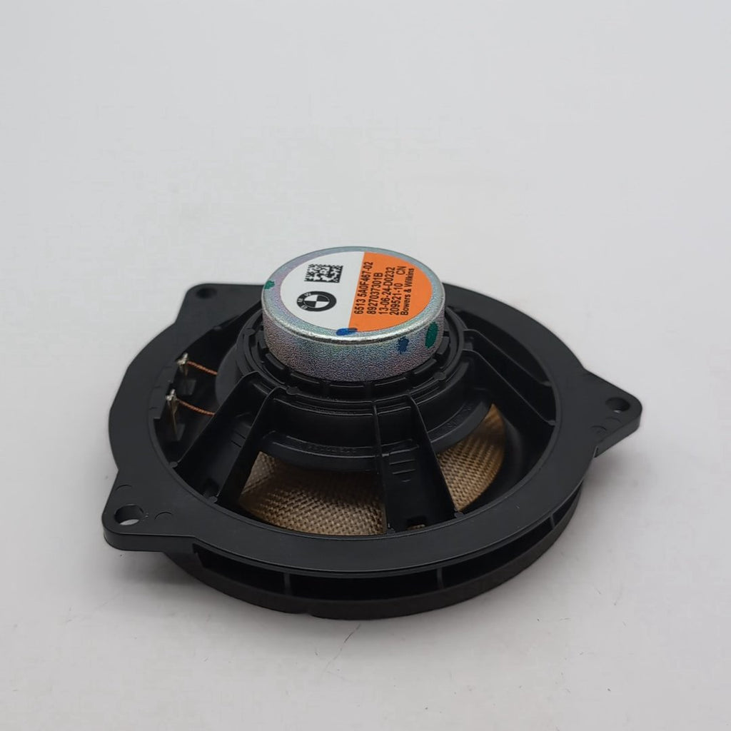 2023 - 2026 BMW 530i G60 G70 Bowers Wilkins Door Midrange Speaker 5A0F467