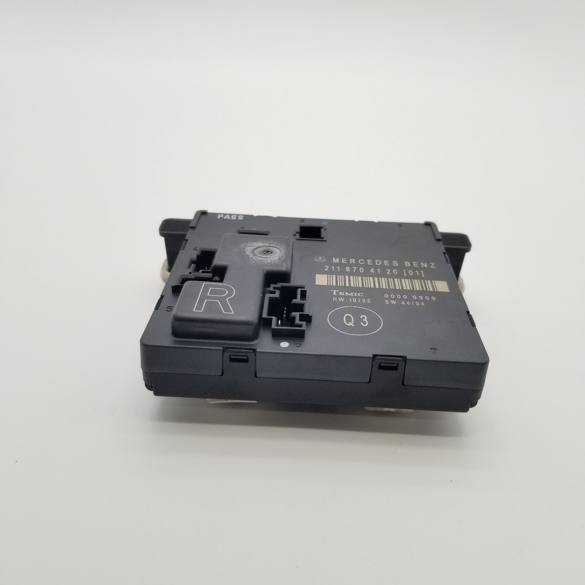 2003- 2009 Mercedes W211 E350 E550 Rear Right Door Control Module 2118704126