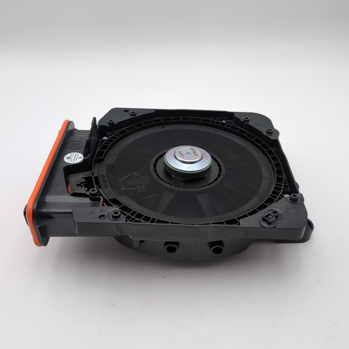 2023 2024 2025 BMW X1 U11 X2 U10 Right Central Bass Speaker ALEV1 OEM 9442224